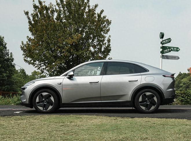 B体育：2024年9月19日、26日将上市的两款国产新能源中型SUV(图1)