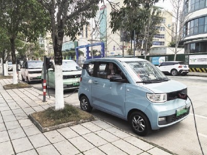 走深走实看新能源汽车下乡5年大变样(图2)