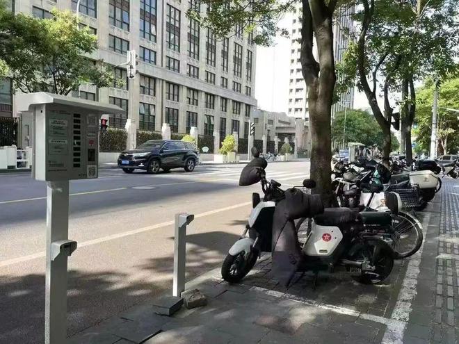 B体育：这“桩”民生实事今年将覆盖黄浦60个住宅小区！(图3)